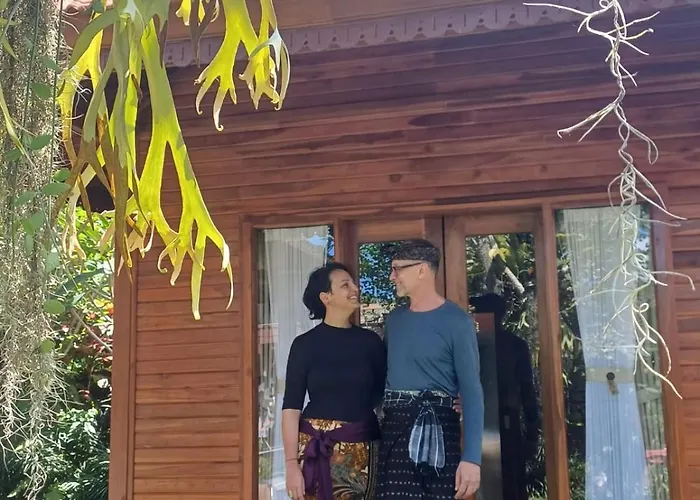 D Sari Wooden House Séjour chez l'habitant Bangli