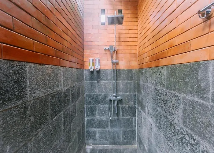 D Sari Wooden House Bangli